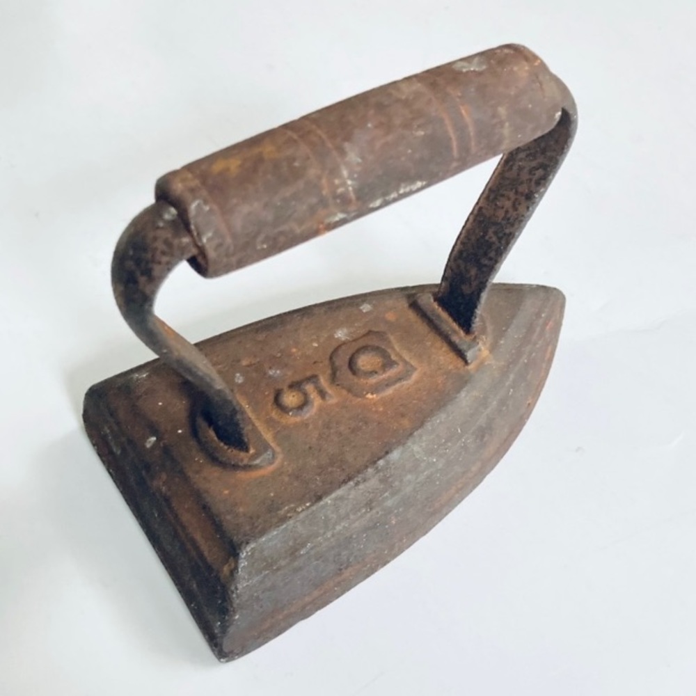 Antique Iron, Farmhouse Decor, Country Decor